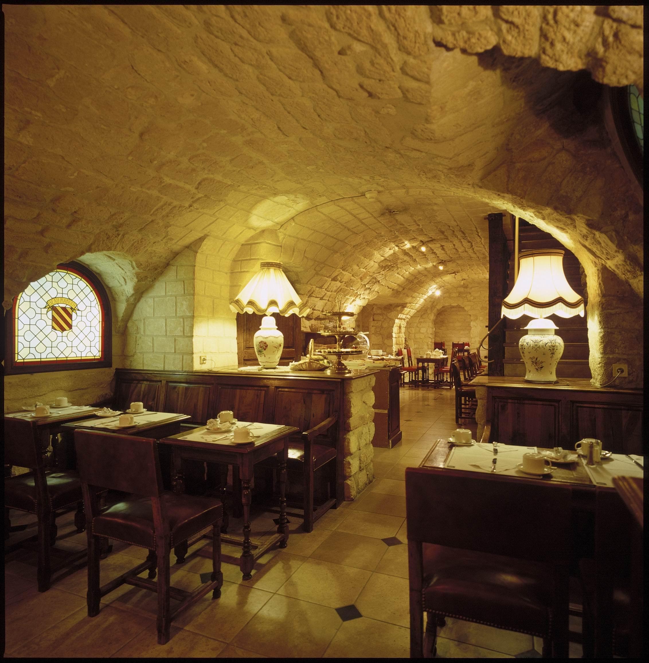 فندق باريسفي  فندق أمارنتي بو مانوار المطعم الصورة